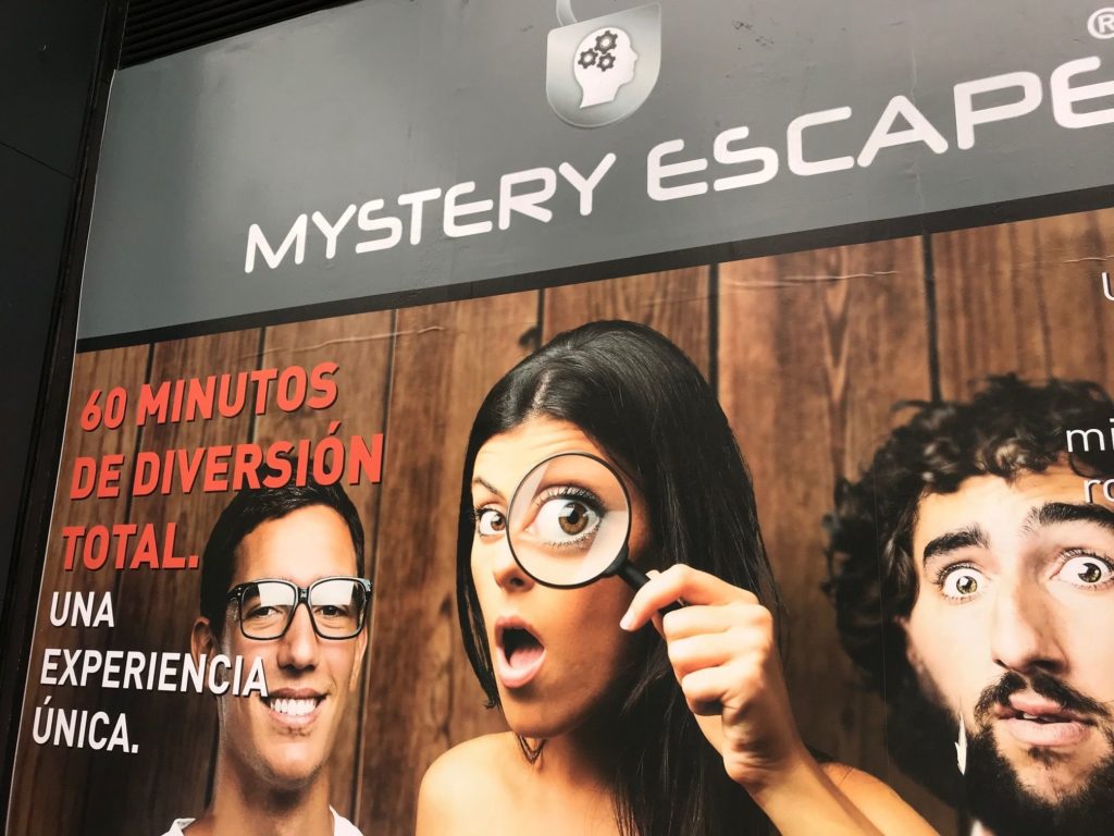 Afterwork en un escape room. Hasta 21 personas compitiendo en 3 salas idénticas en Mystery Escape.